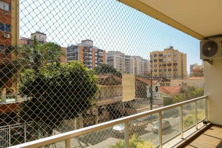 Apartamento à venda com 103m², 3 quartos e 1 vaga Apartamento à venda com 103m², 3 quartos e 1 vagaVaranda da Sala