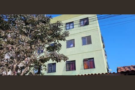 plaquinha instalada de apartamento para alugar com 2 quartos, 44m² em Morada do Trevo, Betim