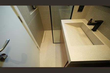 Apartamento à venda com 65m², 2 quartos e 2 vagasBanheiro da Suite 2