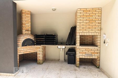 Apartamento à venda com 65m², 2 quartos e 2 vagasÁrea comum - Churrasqueira
