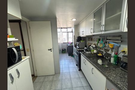 Cozinha de apartamento para alugar com 3 quartos, 82m² em Méier, Rio de Janeiro