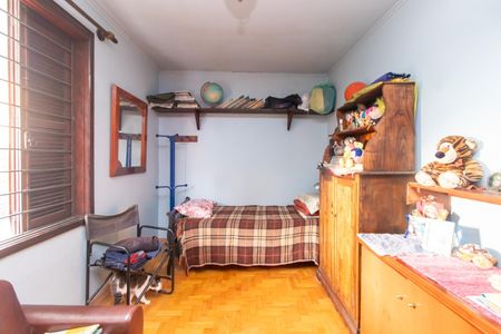 Quarto 2 de casa à venda com 4 quartos, 200m² em Partenon, Porto Alegre