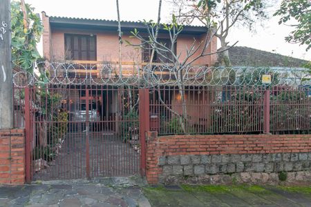 Casa à venda com 4 quartos, 200m² em Partenon, Porto Alegre