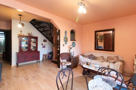 Sala de casa à venda com 4 quartos, 200m² em Partenon, Porto Alegre