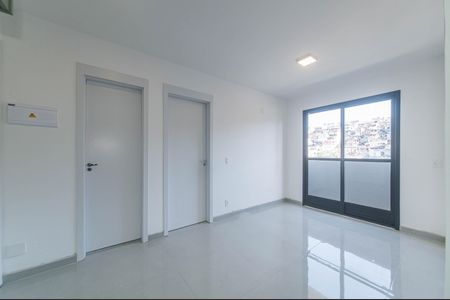 Sala de apartamento para alugar com 2 quartos, 38m² em Jardim São Luís, São Paulo