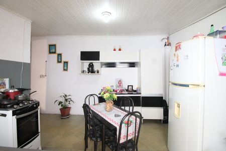 Casa à venda com 3 quartos, 96m² em Gleba do Pêssego, São Paulo