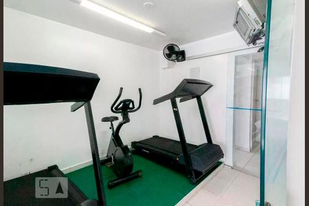 Apartamento à venda com 83m², 3 quartos e 1 vaga Apartamento à venda com 83m², 3 quartos e 1 vagaÁrea comum - Academia