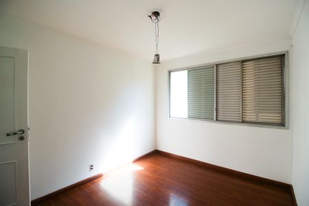 Apartamento à venda com 83m², 3 quartos e 1 vaga Apartamento à venda com 83m², 3 quartos e 1 vagaQuarto 1