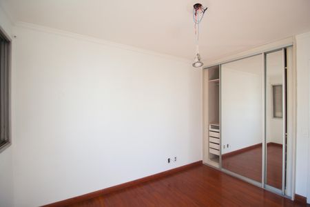 Apartamento à venda com 83m², 3 quartos e 1 vaga Apartamento à venda com 83m², 3 quartos e 1 vagaQuarto 1