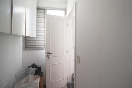 Apartamento à venda com 83m², 3 quartos e 1 vaga Apartamento à venda com 83m², 3 quartos e 1 vagaQuarto de Serviço