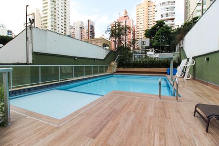 Apartamento à venda com 83m², 3 quartos e 1 vaga Apartamento à venda com 83m², 3 quartos e 1 vagaÁrea comum - Piscina