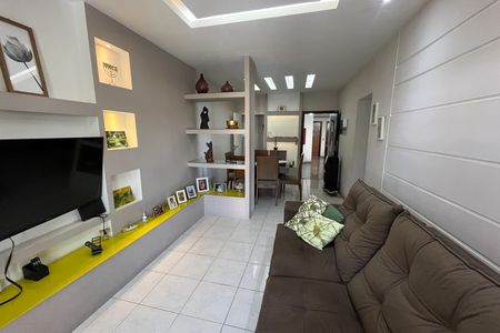 Apartamento à venda com 155m², 3 quartos e 2 vagas Apartamento à venda com 155m², 3 quartos e 2 vagasSala