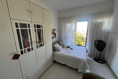 Apartamento à venda com 155m², 3 quartos e 2 vagas Apartamento à venda com 155m², 3 quartos e 2 vagasQuarto 3