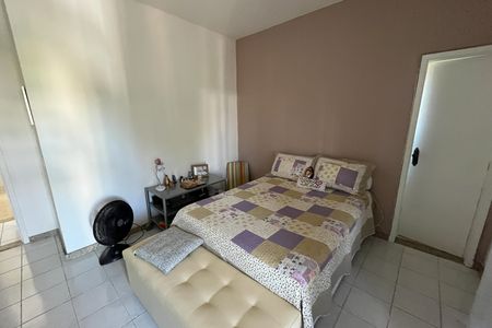 Apartamento à venda com 155m², 3 quartos e 2 vagas Apartamento à venda com 155m², 3 quartos e 2 vagasQuarto 2
