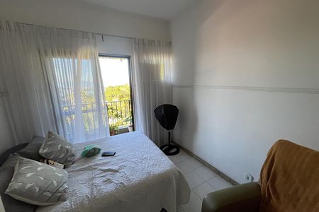Apartamento à venda com 155m², 3 quartos e 2 vagas Apartamento à venda com 155m², 3 quartos e 2 vagasQuarto 3