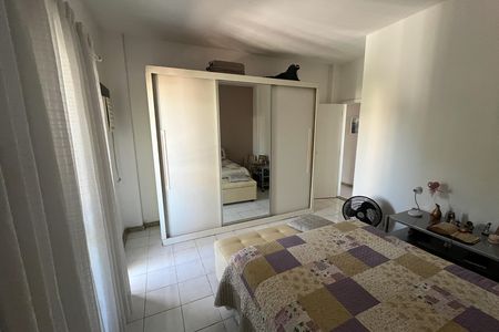 Apartamento à venda com 155m², 3 quartos e 2 vagas Apartamento à venda com 155m², 3 quartos e 2 vagasQuarto 2