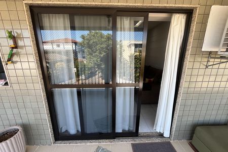 Apartamento à venda com 155m², 3 quartos e 2 vagas Apartamento à venda com 155m², 3 quartos e 2 vagasVaranda