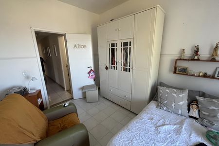 Apartamento à venda com 155m², 3 quartos e 2 vagas Apartamento à venda com 155m², 3 quartos e 2 vagasQuarto 3