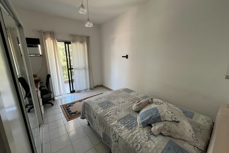 Apartamento à venda com 155m², 3 quartos e 2 vagas Apartamento à venda com 155m², 3 quartos e 2 vagasQuarto 1