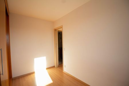 Apartamento à venda com 53m², 2 quartos e 2 vagas Apartamento à venda com 53m², 2 quartos e 2 vagasQuarto 2