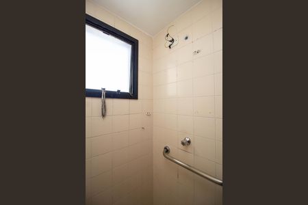 Banheiro de apartamento à venda com 2 quartos, 53m² em Vila Palmeiras, São Paulo