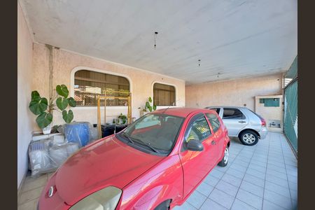 Garagem de casa à venda com 3 quartos, 250m² em Jardim Las Vegas, Guarulhos