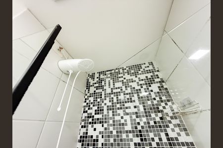 Banheiro de apartamento para alugar com 2 quartos, 39m² em Santana, São Paulo