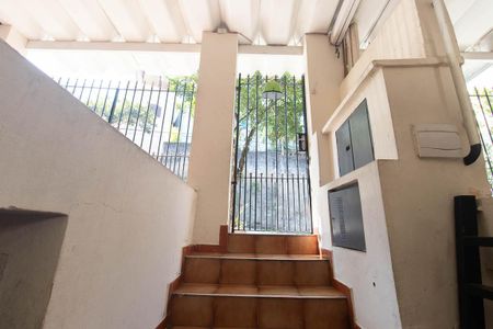 Entrada de casa à venda com 5 quartos, 112m² em Parque Vitoria, São Paulo