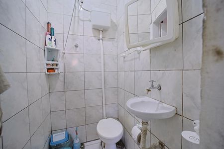 Banheiro de casa à venda com 1 quarto, 200m² em Artur Alvim, São Paulo