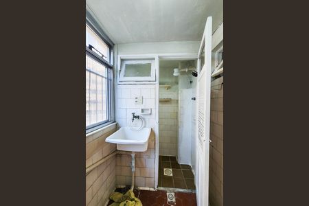 Apartamento para alugar com 57m², 2 quartos e 1 vagaÁrea de Serviço 