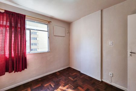 Quarto 1 de apartamento para alugar com 2 quartos, 57m² em Estácio, Rio de Janeiro