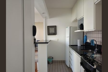 Cozinha de apartamento à venda com 2 quartos, 57m² em Paraíso do Morumbi, São Paulo