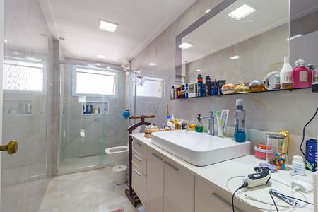 Apartamento à venda com 109m², 3 quartos e 1 vaga Apartamento à venda com 109m², 3 quartos e 1 vagaBanheiro - Suíte