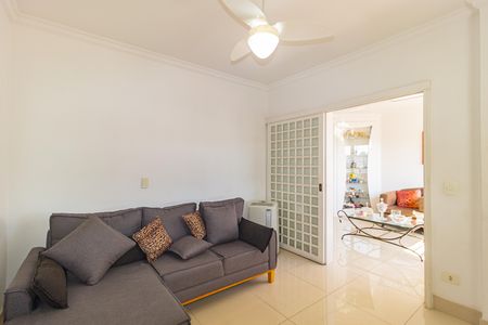 Apartamento à venda com 109m², 3 quartos e 1 vaga Apartamento à venda com 109m², 3 quartos e 1 vagaSala de TV