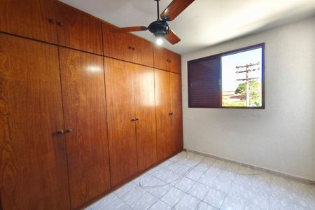 Apartamento para alugar com 58m², 2 quartos e 1 vagaQuarto 1