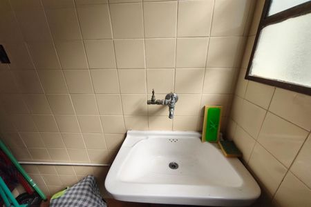 Apartamento para alugar com 58m², 2 quartos e 1 vagaÁrea de Serviço