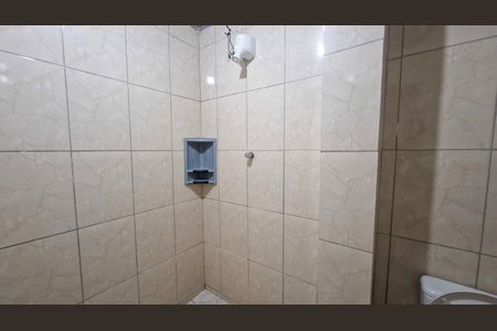Casa para alugar com 2 quartos, 120m² em Jardim Martini, São Paulo