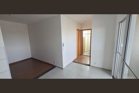 Apartamento para alugar com 2 quartos, 52m² em Laranjeiras, Uberlândia
