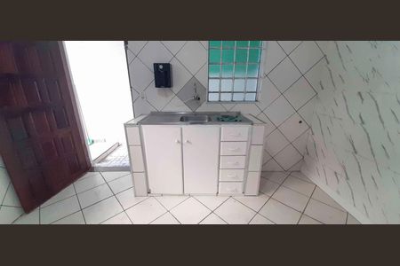 Casa para alugar com 60m², 2 quartos e sem vagaCozinha