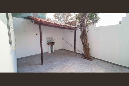 Casa para alugar com 60m², 2 quartos e sem vagaÁrea de Serviço