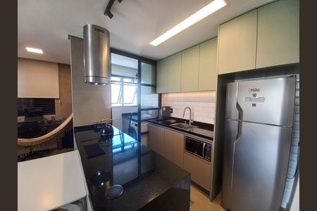 Cozinha de apartamento à venda com 1 quarto, 50m² em Vila Buarque, São Paulo