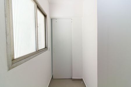Quarto 1 de apartamento para alugar com 2 quartos, 30m² em Água Branca, São Paulo