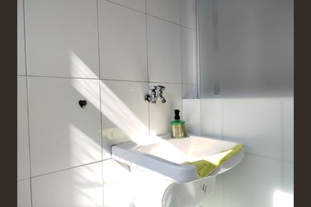 Apartamento à venda com 60m², 2 quartos e 1 vaga Apartamento à venda com 60m², 2 quartos e 1 vagaÁrea de serviço