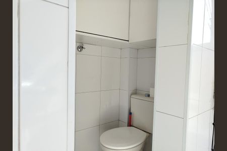 Apartamento à venda com 60m², 2 quartos e 1 vaga Apartamento à venda com 60m², 2 quartos e 1 vagaLavabo de serviço e despensa