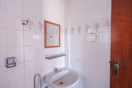 Apartamento para alugar com 75m², 2 quartos e sem vaga Apartamento para alugar com 75m², 2 quartos e sem vagaBanheiro da Suíte