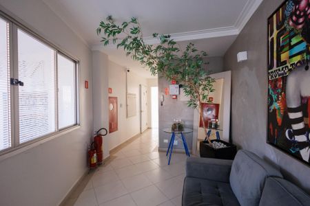 Hall social de apartamento para alugar com 2 quartos, 75m² em Centro, Taubaté
