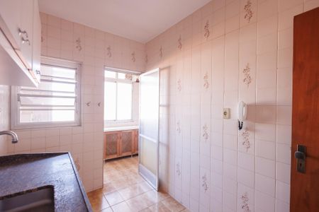 Cozinha de apartamento para alugar com 2 quartos, 75m² em Centro, Taubaté