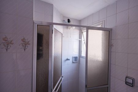 Apartamento para alugar com 75m², 2 quartos e sem vaga Apartamento para alugar com 75m², 2 quartos e sem vagaBanheiro da Suíte