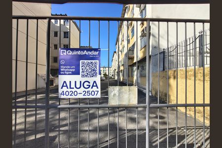 Placa / Fachada de apartamento para alugar com 2 quartos, 48m² em Taquara, Rio de Janeiro