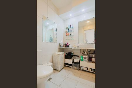 Banheiro Social de apartamento à venda com 2 quartos, 70m² em Super Quadra Morumbi, São Paulo